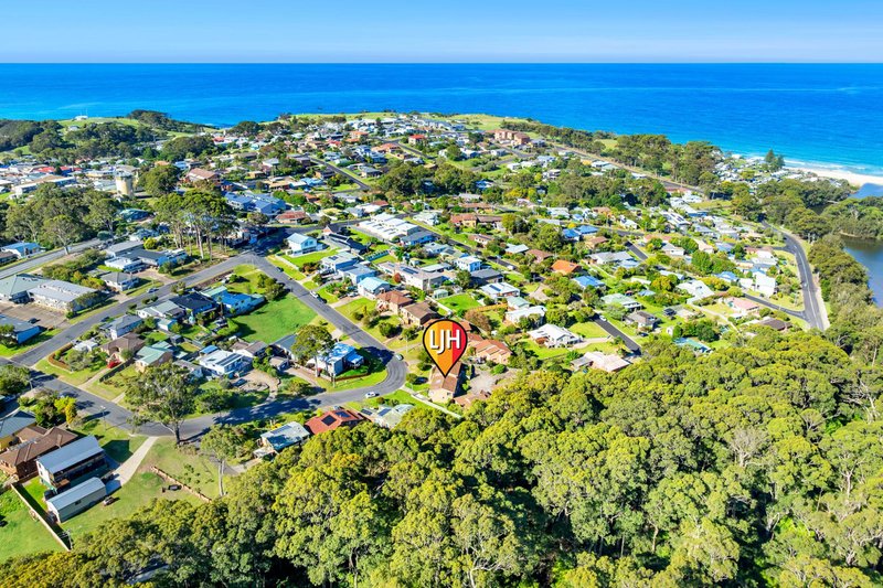 Photo - 2/19-21 Collins Crescent, Narooma NSW 2546 - Image 19