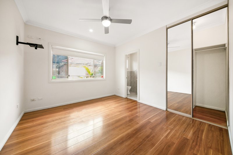 Photo - 2/19-21 Ellis Street, Merrylands NSW 2160 - Image 3