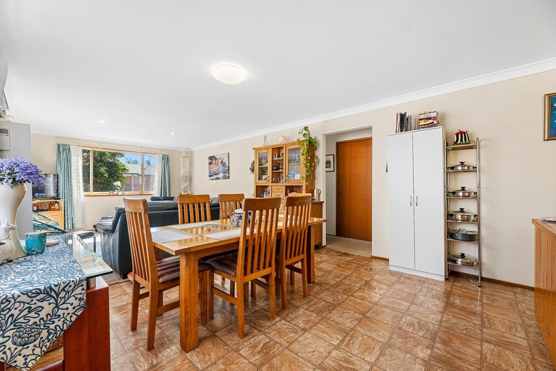 Photo - 2/19-21 Grenville Avenue, Tuross Head NSW 2537 - Image 7