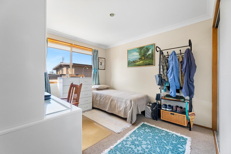 Photo - 2/19-21 Grenville Avenue, Tuross Head NSW 2537 - Image 8