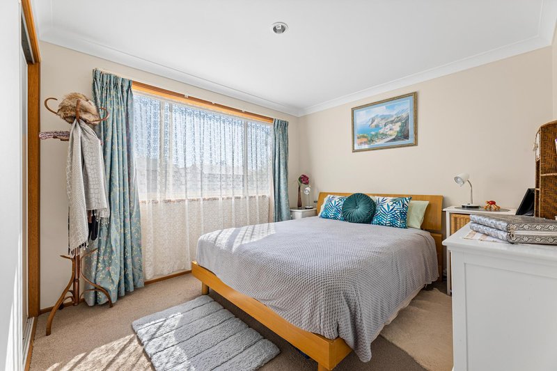 Photo - 2/19-21 Grenville Avenue, Tuross Head NSW 2537 - Image 9