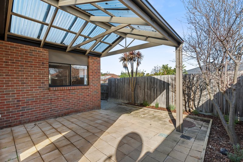 Photo - 2/19-21 Watson Avenue, Belmont VIC 3216 - Image 15