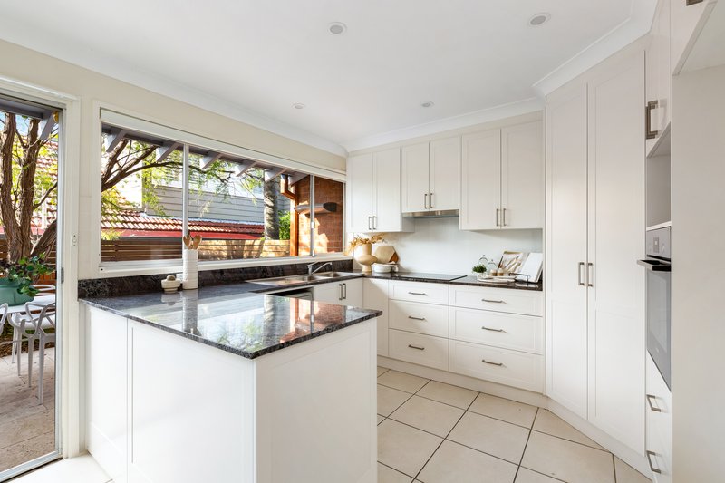 Photo - 2/19-23 Cairo Street, Cammeray NSW 2062 - Image 4