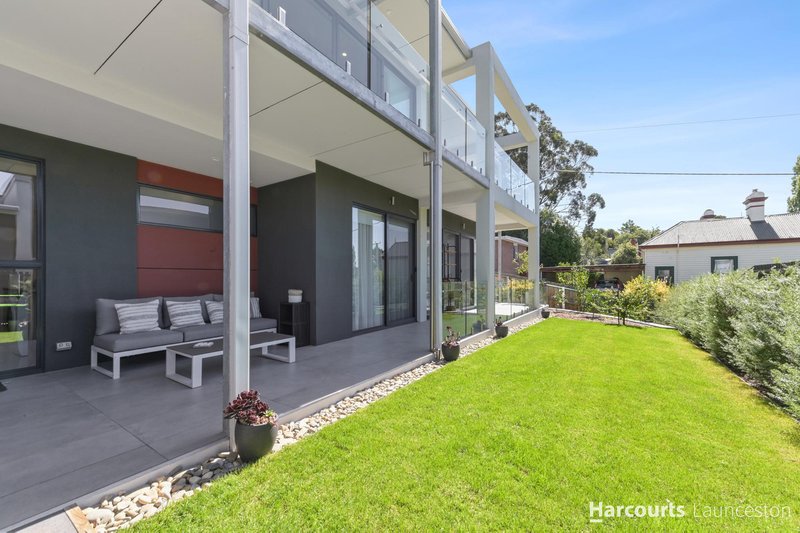 Photo - 2/19 Bain Terrace, Trevallyn TAS 7250 - Image 22