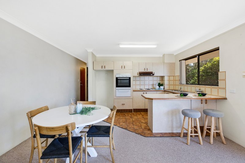 Photo - 2/19 Barnhill Road, Terrigal NSW 2260 - Image 3