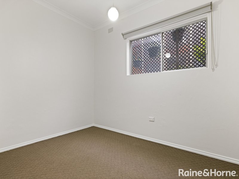 Photo - 219 Bentinck Street, Bathurst NSW 2795 - Image 6