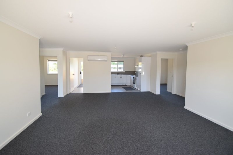 Photo - 2/19 Birdwood Street, Mowbray TAS 7248 - Image 3