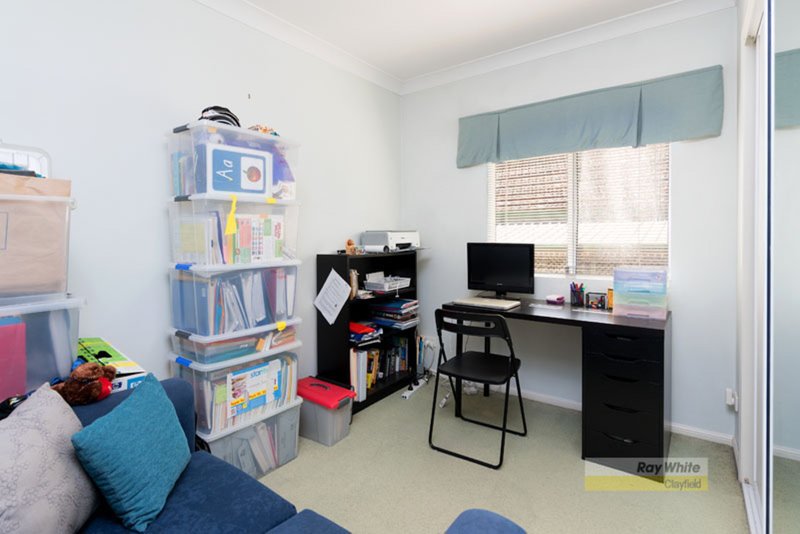 Photo - 2/19 Drane Street, Clayfield QLD 4011 - Image 6