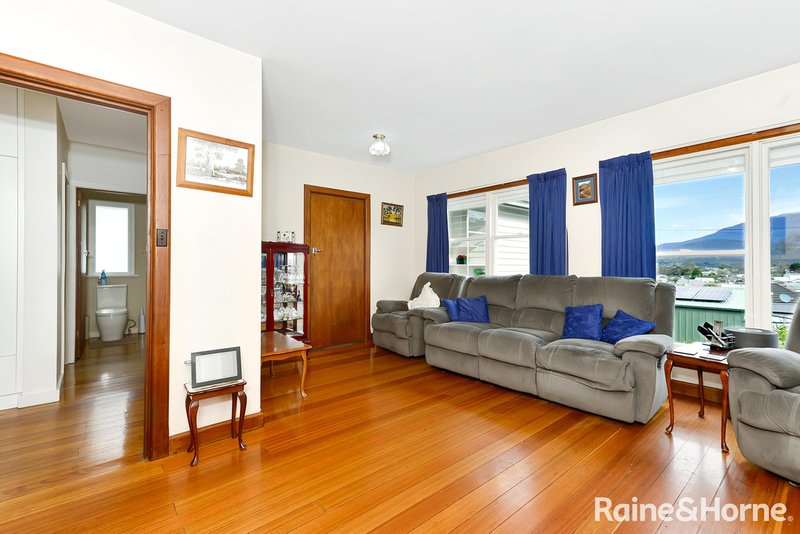 Photo - 219 East Derwent Highway, Lindisfarne TAS 7015 - Image 2