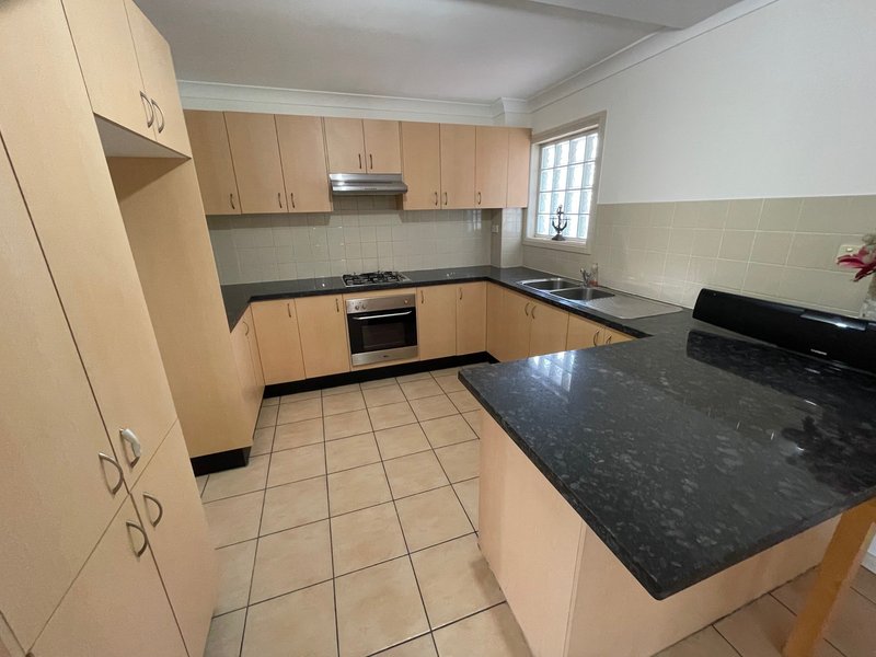 Photo - 21/9 Elizabeth Street, Liverpool NSW 2170 - Image 2