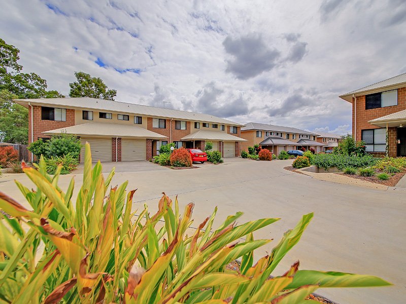 Photo - 2/19 Flower Place, Richlands QLD 4077 - Image 1