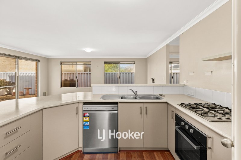 Photo - 2/19 Gibson Street, South Bunbury WA 6230 - Image 7