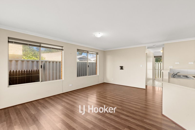 Photo - 2/19 Gibson Street, South Bunbury WA 6230 - Image 8