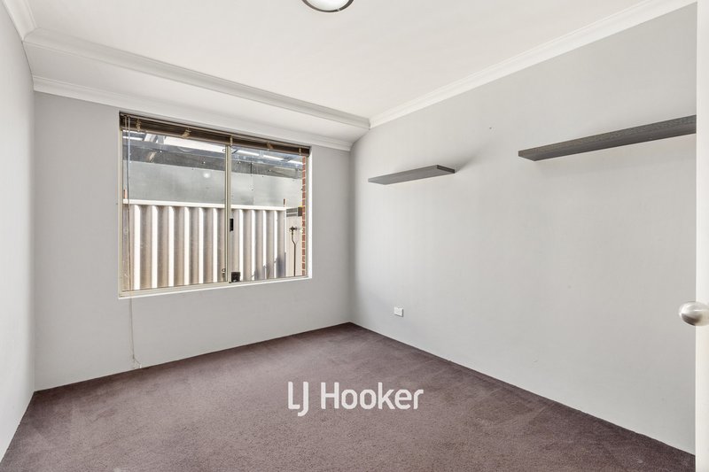 Photo - 2/19 Gibson Street, South Bunbury WA 6230 - Image 16