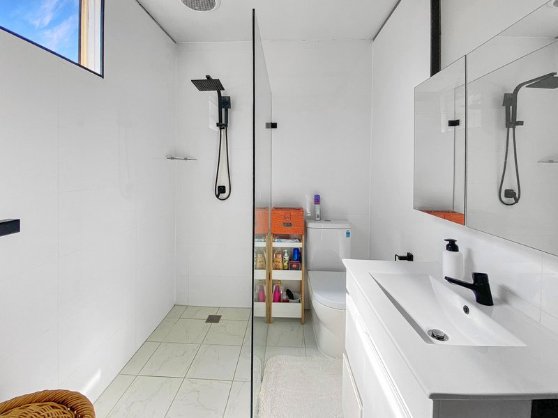 Photo - 219 Great Western Highway, Hazelbrook NSW 2779 - Image 5