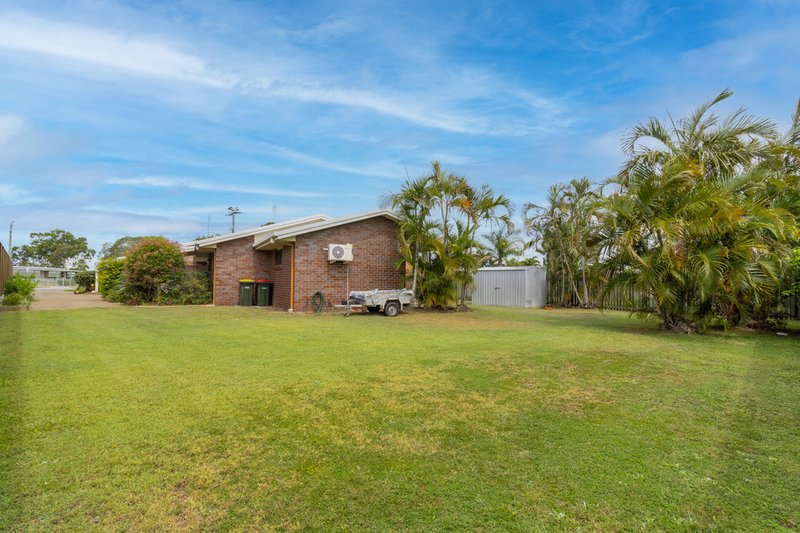 Photo - 2/19 Grevillea Street, Kawungan QLD 4655 - Image 13