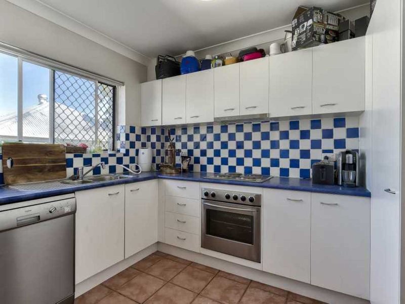 Photo - 2/19 Groom Street, Gordon Park QLD 4031 - Image 3