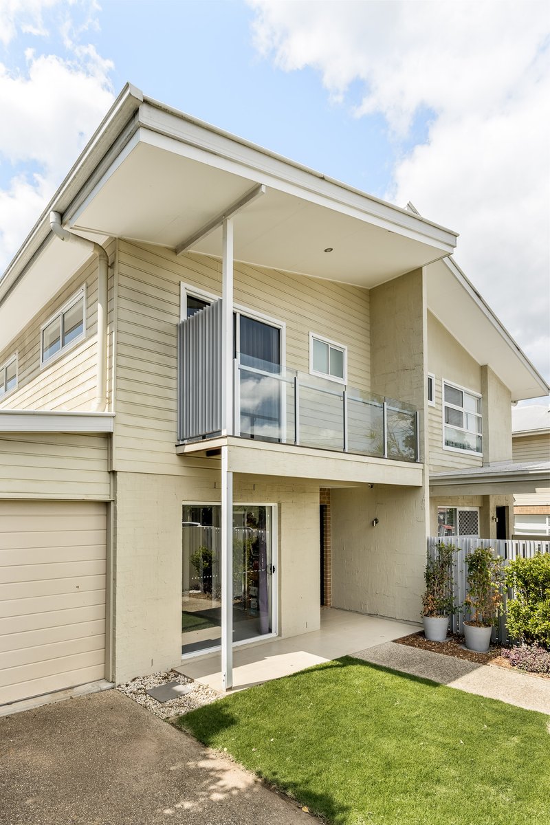 Photo - 2/19 Hawthorne Street, Enoggera QLD 4051 - Image 2