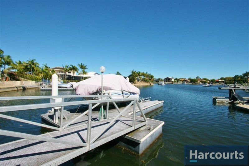 Photo - 2/19 Headsail Drv , Banksia Beach QLD 4507 - Image 2