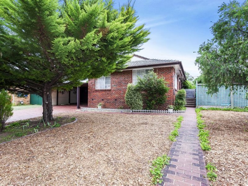 Photo - 219 Hindmarsh Drive, Rivett ACT 2611 - Image 4