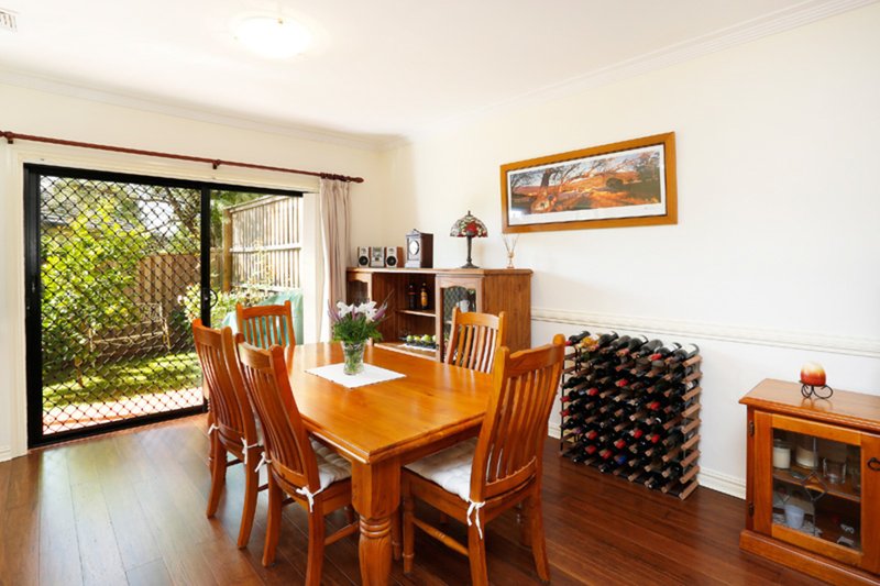 Photo - 2/19 Kangaloon Road, Bowral NSW 2576 - Image 4