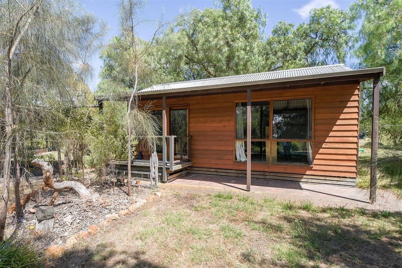 Photo - 219 Lake Street, Edenhope VIC 3318 - Image 11