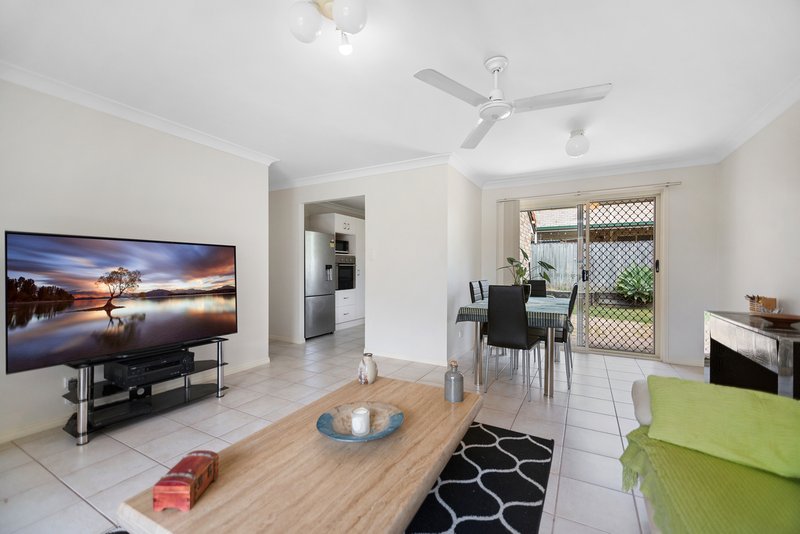 Photo - 2/19 Navars Street, Reedy Creek QLD 4227 - Image 3