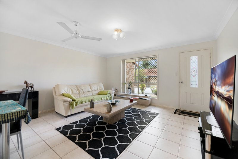 Photo - 2/19 Navars Street, Reedy Creek QLD 4227 - Image 6