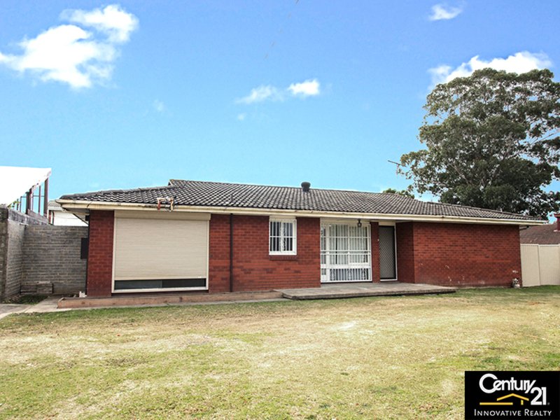 Photo - 219 Newbridge Road, Chipping Norton NSW 2170 - Image 3