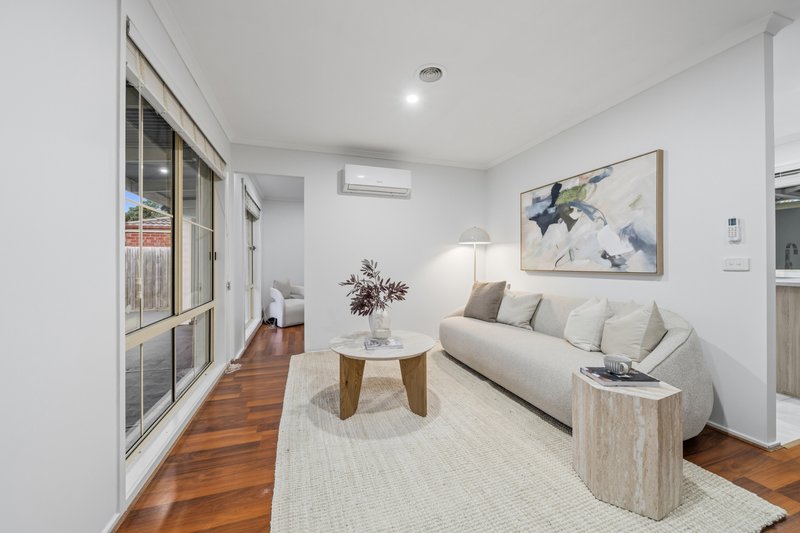 Photo - 219 Ormond Road, Narre Warren South VIC 3805 - Image 8