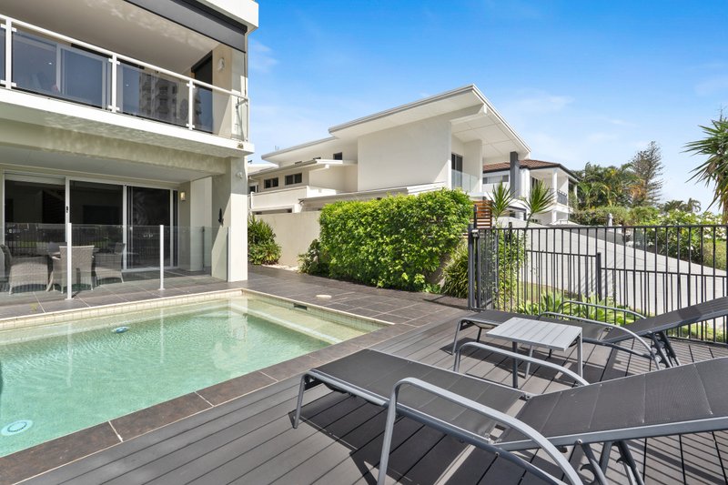 Photo - 2/19 Paradise Island, Surfers Paradise QLD 4217 - Image 21