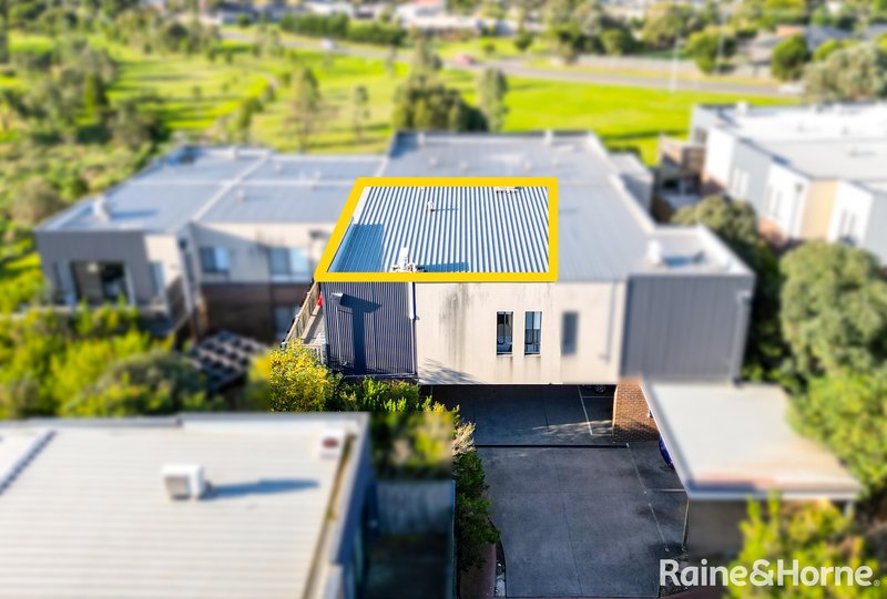 Photo - 21/9 Petrea Place, Harkness VIC 3337 - Image 16