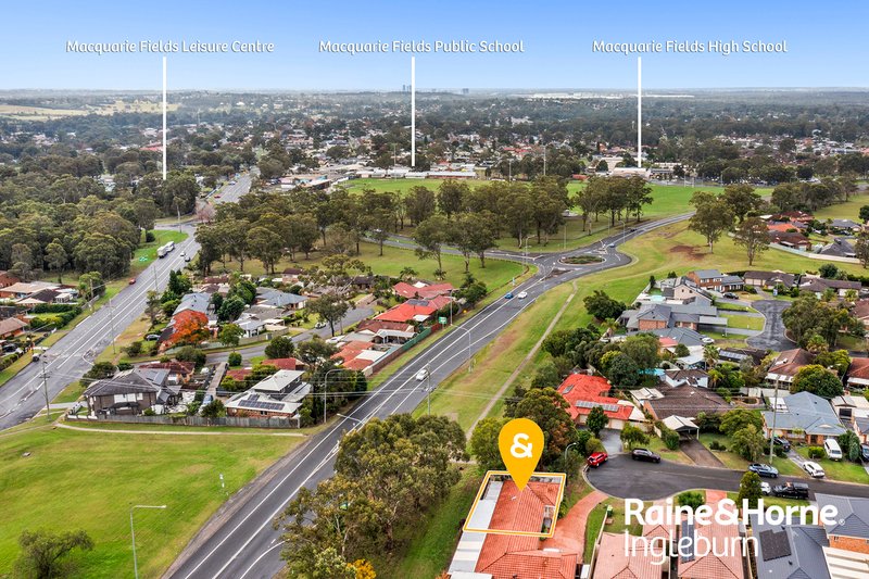 Photo - 2/19 Pontiac Place, Ingleburn NSW 2565 - Image 15