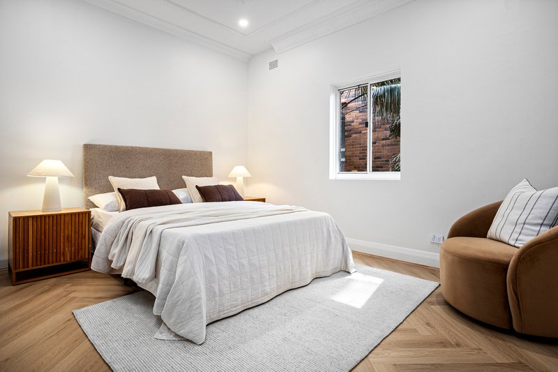 Photo - 2/19 Ramsgate Avenue, Bondi Beach NSW 2026 - Image 9