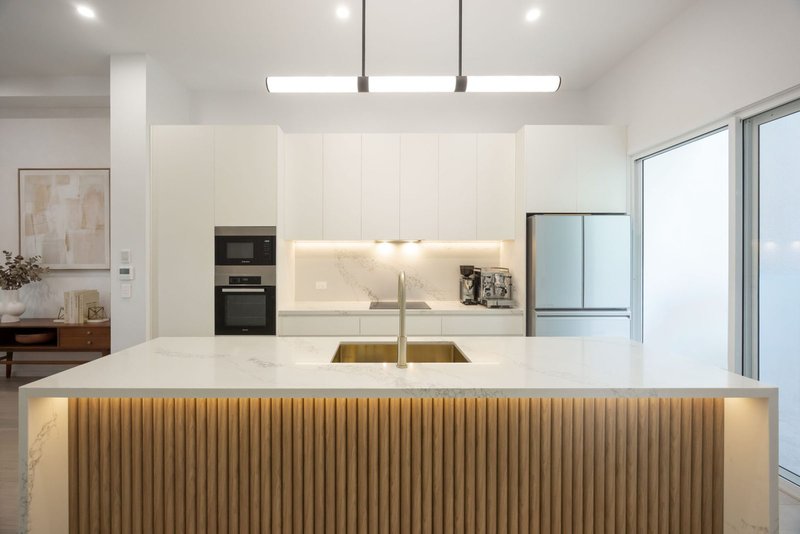 Photo - 2/19 Rankin Street, Indooroopilly QLD 4068 - Image 5