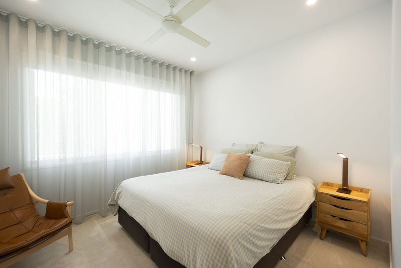 Photo - 2/19 Rankin Street, Indooroopilly QLD 4068 - Image 13
