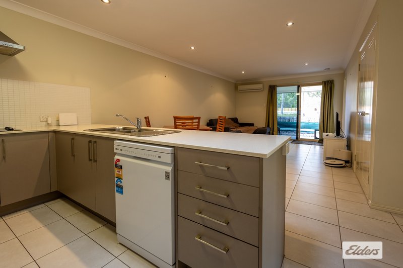 Photo - 2/19 Raymont Crescent, Gatton QLD 4343 - Image 6