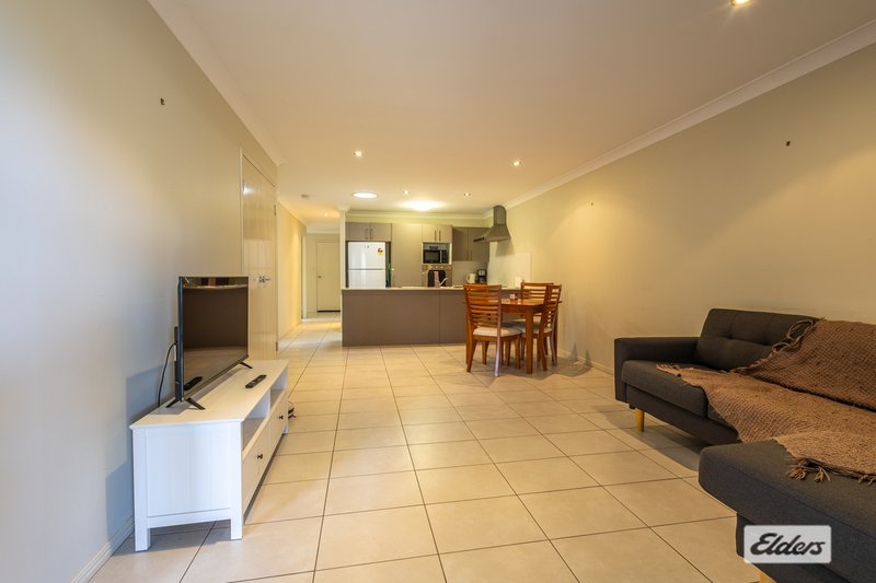 Photo - 2/19 Raymont Crescent, Gatton QLD 4343 - Image 7