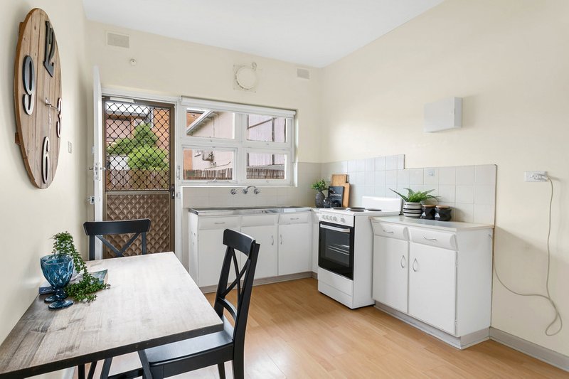 Photo - 2/19 Renwick Street, West Beach SA 5024 - Image 6