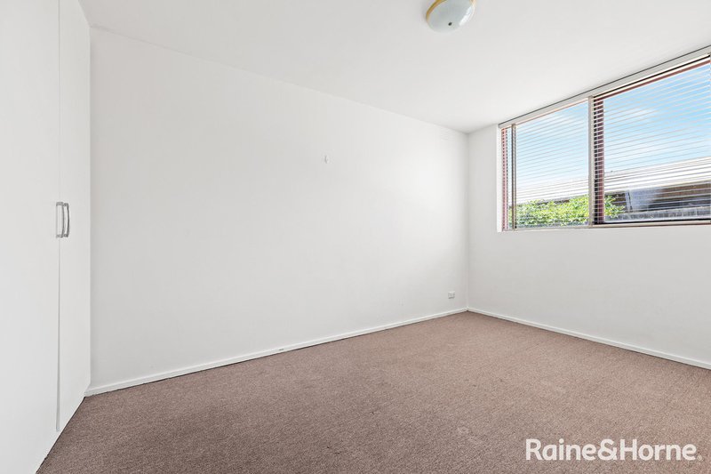 Photo - 2/19 St Albans Road, St Albans VIC 3021 - Image 8