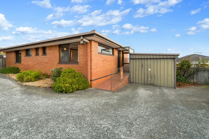 Photo - 2/19 Stapleton Street, Glenorchy TAS 7010 - Image 3