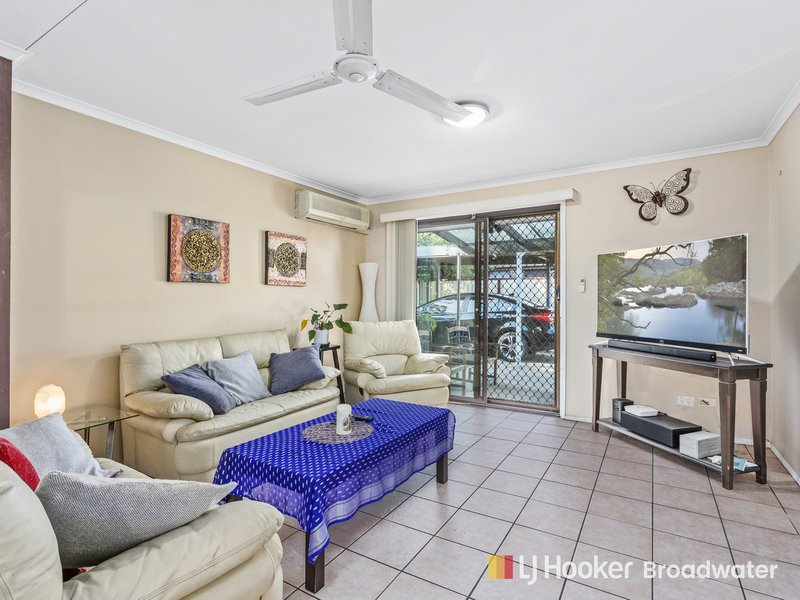 Photo - 2/19 Stephenson Street, Labrador QLD 4215 - Image 6