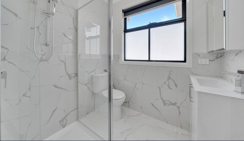 Photo - 2/19 Tableland Road, Tarneit VIC 3029 - Image 11