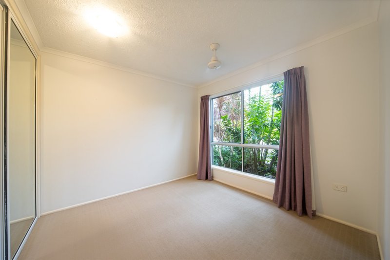 Photo - 2/19 Tropic Road, Cannonvale QLD 4802 - Image 16