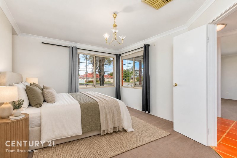 Photo - 219 Warton Road, Thornlie WA 6108 - Image 3