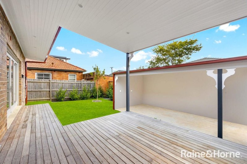 Photo - 219 Wollongong Road, Arncliffe NSW 2205 - Image 10