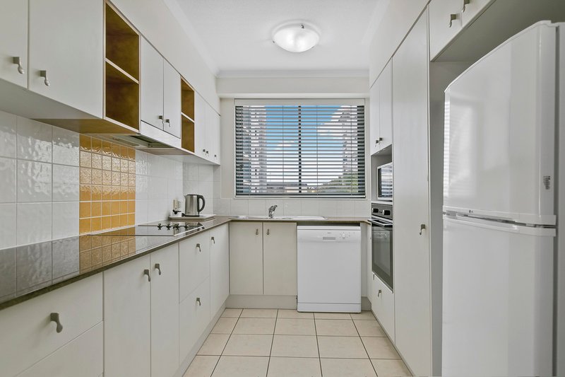 Photo - 219/102 Alexandra Parade, Alexandra Headland QLD 4572 - Image 7