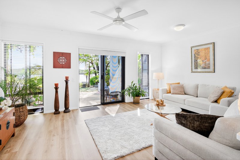 Photo - 219/125 Hansford Road, Coombabah QLD 4216 - Image 3