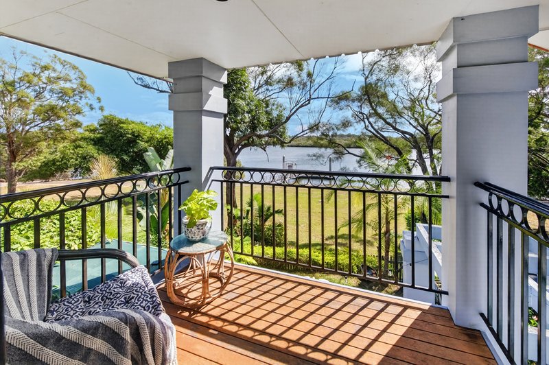 Photo - 219/125 Hansford Road, Coombabah QLD 4216 - Image 10