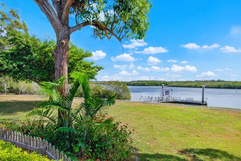 Photo - 219/125 Hansford Road, Coombabah QLD 4216 - Image 16